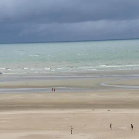 In Near The Sea, Cleaning Included Koksijde